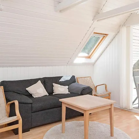 Xxv Holiday home *